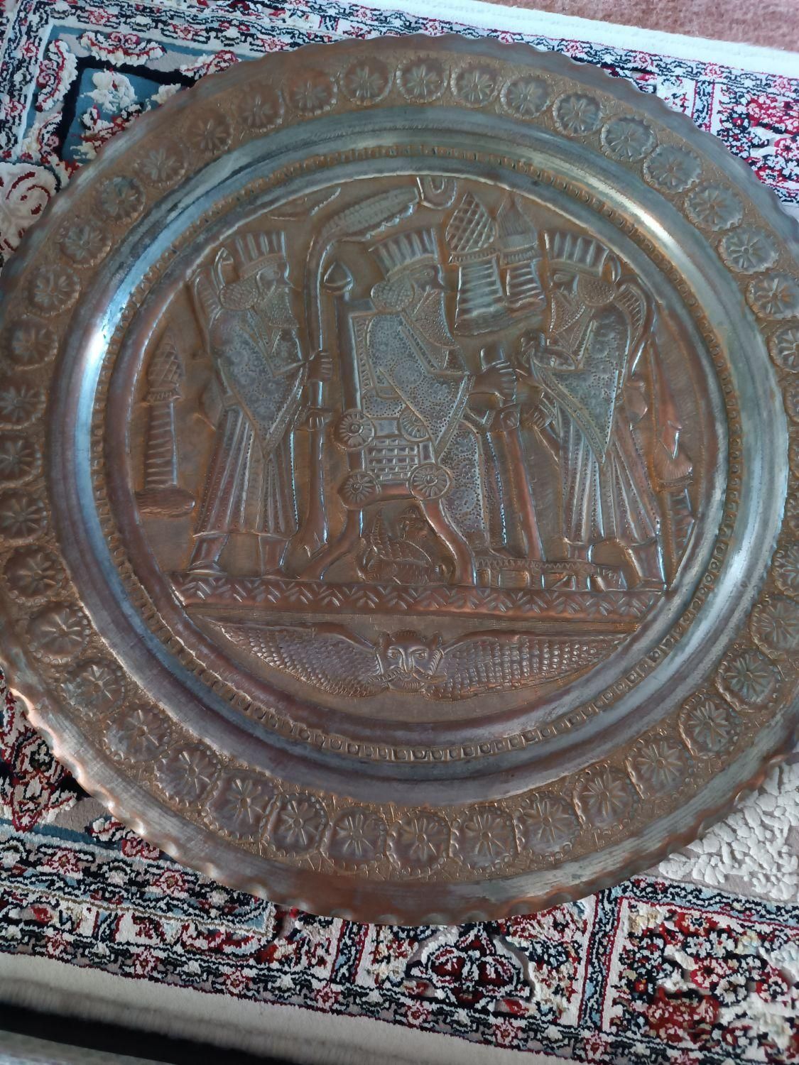 سینی مسی خیلی قدیمی ومحکم|کلکسیون اشیاء عتیقه|اسلامشهر, شهرک واوان|دیوار