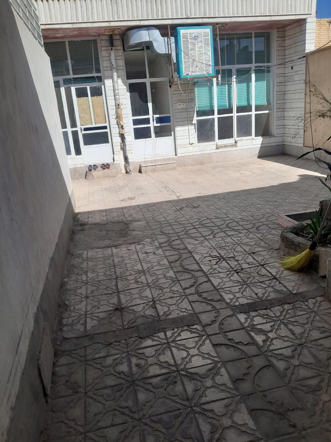 اجاره منزل روزانه|اجارهٔ کوتاه‌مدت آپارتمان و سوئیت|نی‌ریز, |دیوار