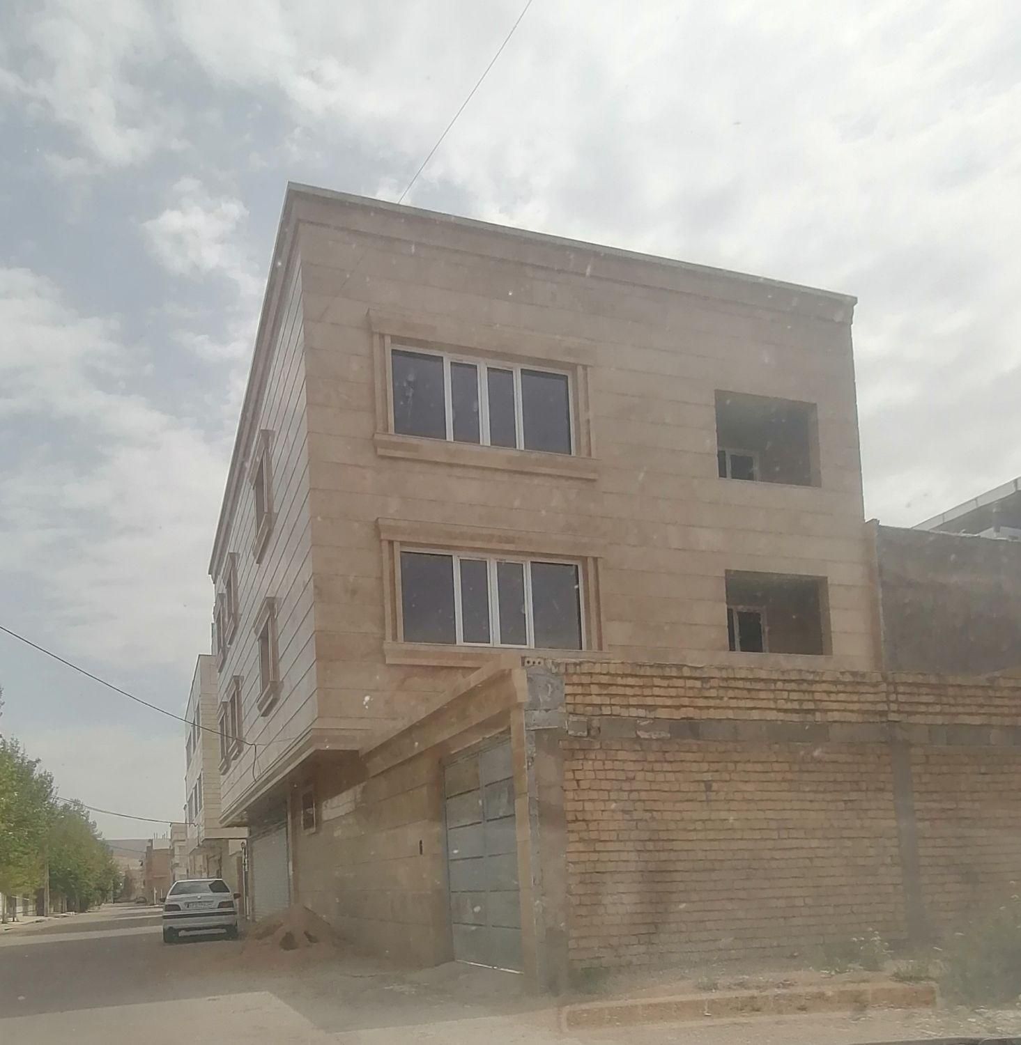 سنگ تراورتن متری ۸۲۰۰۰۰|مصالح و تجهیزات ساختمان|شیراز, دوکوهک|دیوار