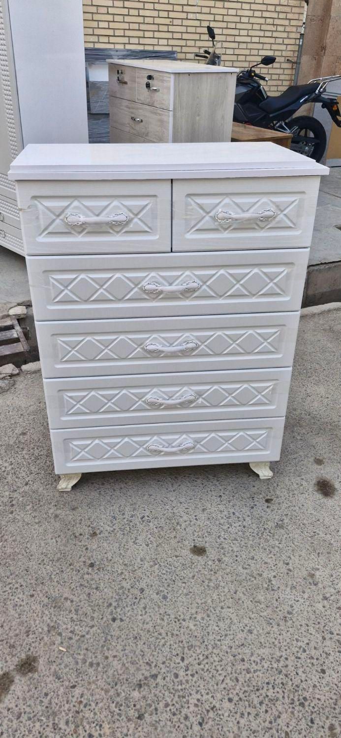 دراور طرح دار|جاکفشی، کمد، دراور|صدرا-فارس, |دیوار