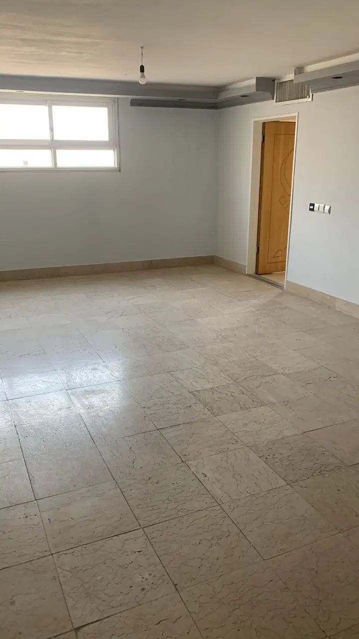 اجاره دفترکار 100 متری درچهارباغ پایین پارکینگ دار|اجارهٔ دفتر کار، اتاق اداری، مطب|اصفهان, نقش جهان|دیوار