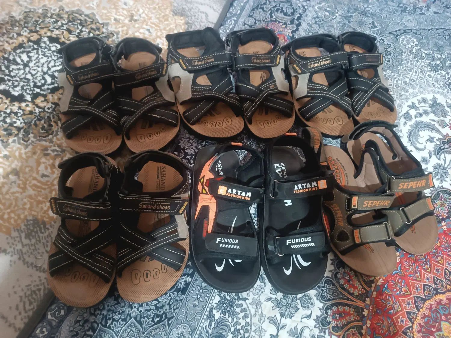 صندل بچگانه تابستانی|کفش و لباس بچه|اصفهان, باغ فدک|دیوار