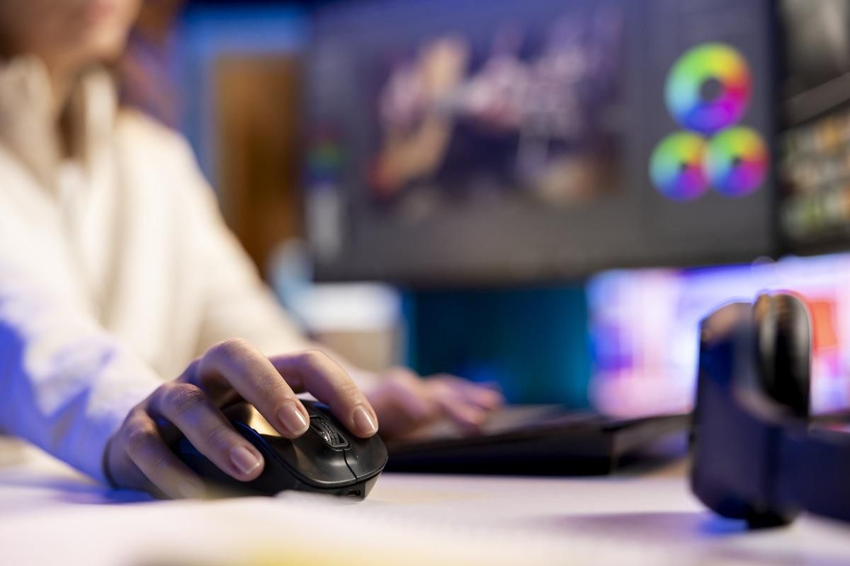 ادیتور ویدیو های اینستاگرام و یوتیوب|خدمات رایانه‌ای و موبایل|تهران, الهیه|دیوار