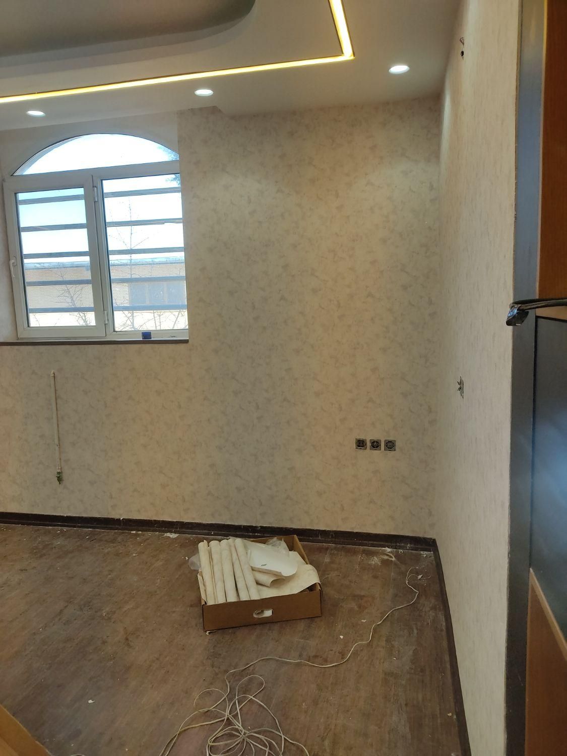 دکوراسیون داخلی ساختمان هخامنش. مقامی|خدمات پیشه و مهارت|شاهرود, |دیوار