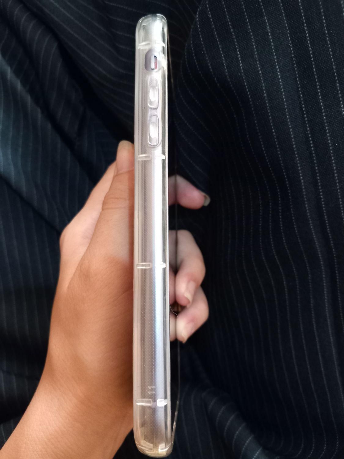 اپل iPhone 11 با حافظهٔ ۱۲۸ گیگابایت|موبایل|قم, کلهری|دیوار