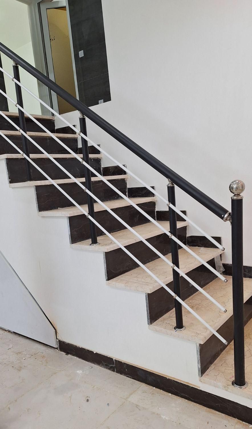 نرده استیل و استاتیک و آلومینیوم|خدمات پیشه و مهارت|شیراز, شهرک امیر کبیر|دیوار