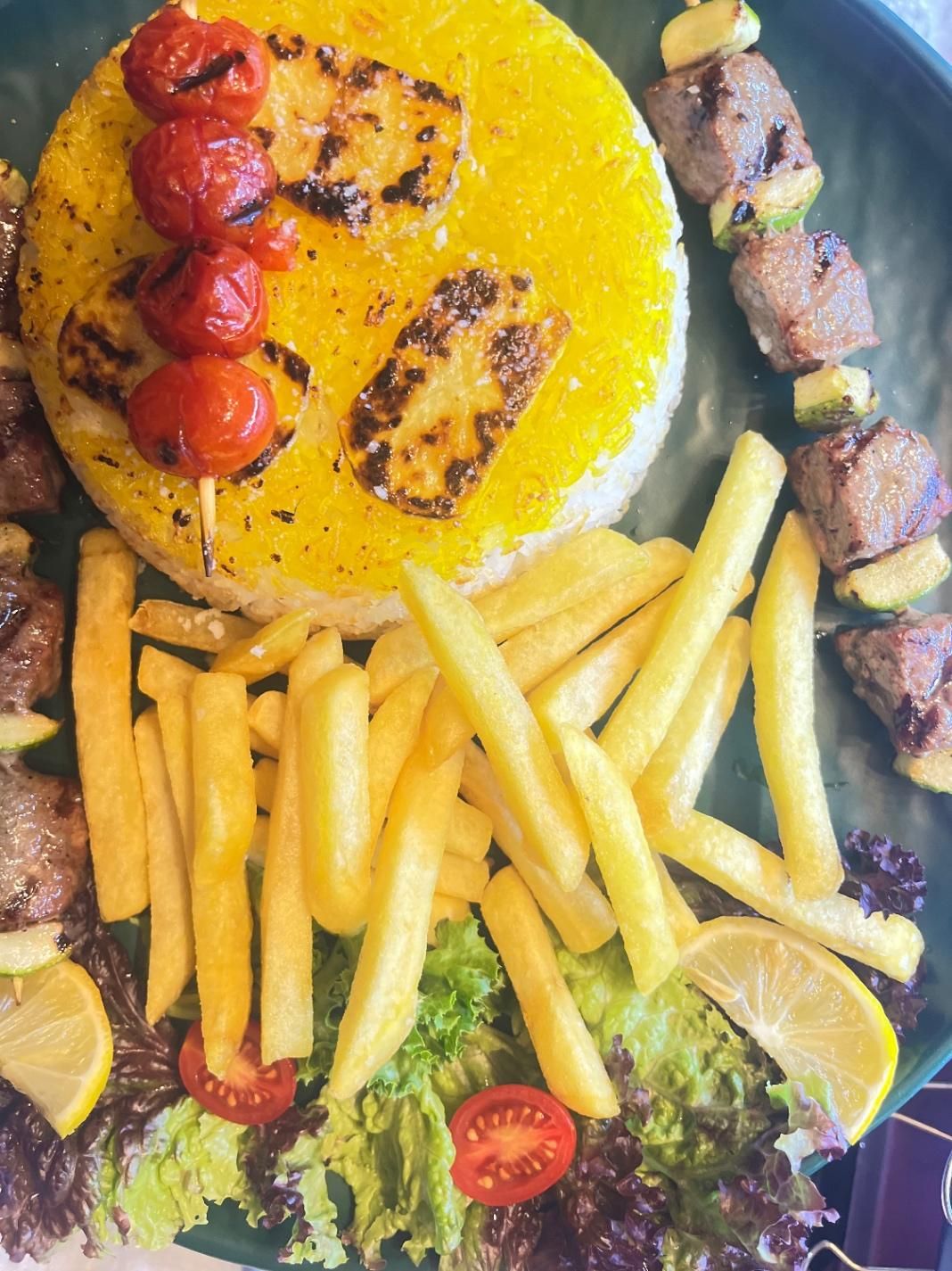 آشپز فرنگی (آقا یا خانم)|استخدام خدمات فروشگاه و رستوران|شهریار, |دیوار