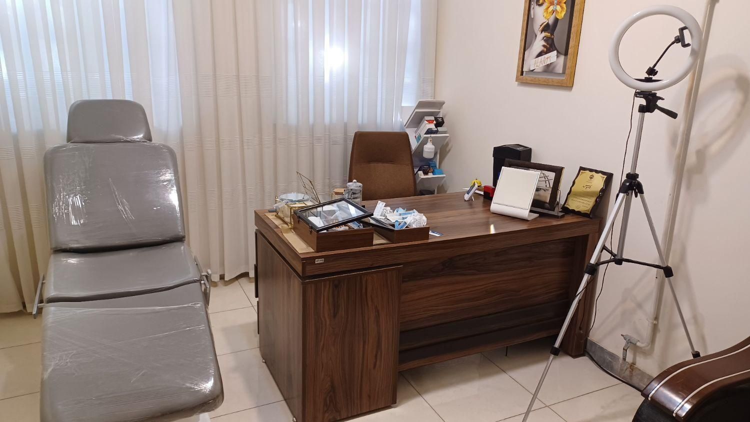 لیزر و زیبایی( ویژه بانوان در الهیه) دکتر مرادویسی|خدمات آرایشگری و زیبایی|کرمانشاه, |دیوار