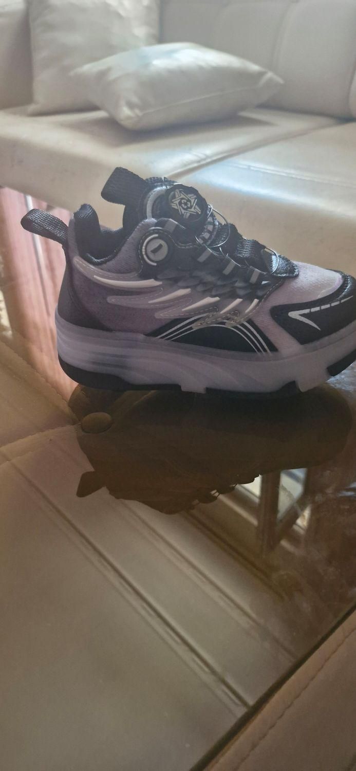 کفش اسکیت چراغ دار|دوچرخه، اسکیت، اسکوتر|شهرکرد, |دیوار