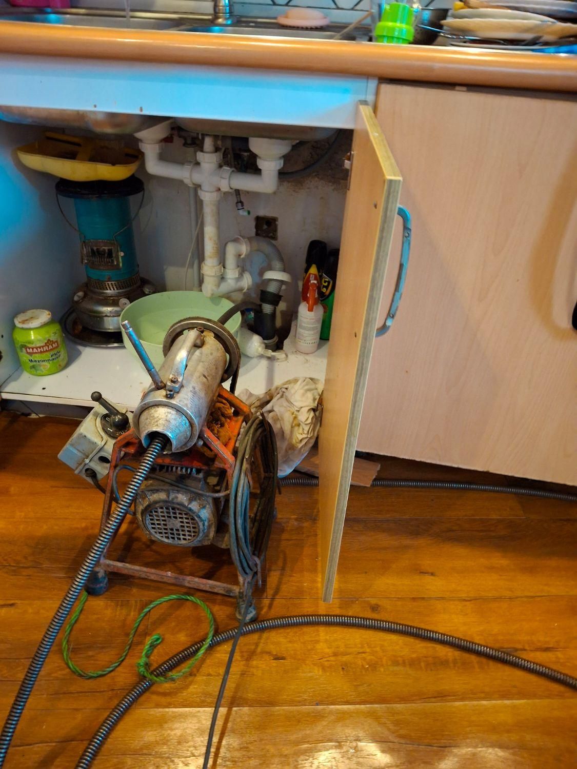 لوله بازکنی فنرزنی تمام نقاط رشت 15دقیقه ای ارزان|خدمات پیشه و مهارت|رشت, گلسار|دیوار