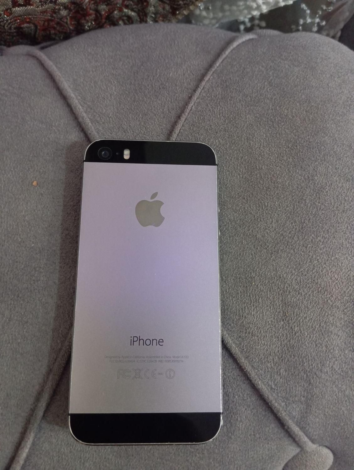 اپل iPhone 5s با حافظهٔ ۱۶ گیگابایت|موبایل|تهران, استخر|دیوار