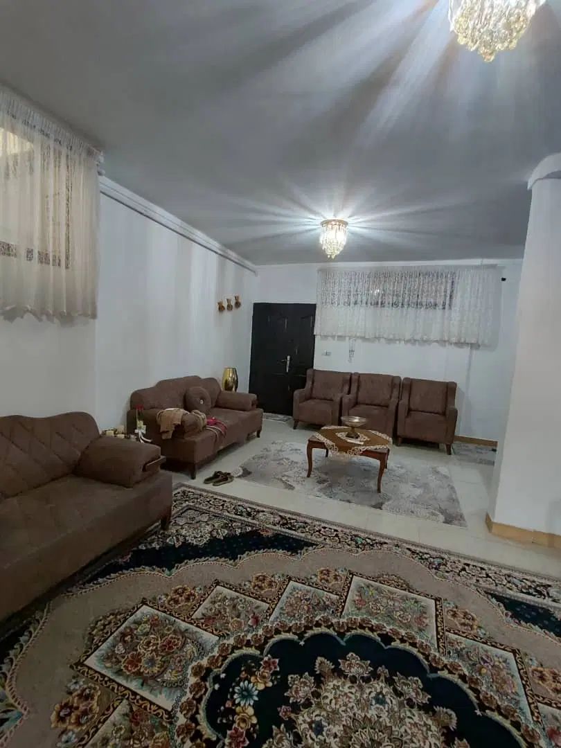 فروش آپارتمان ۱۰۰ متری ۲ خوابه طبقه ۱ در خبرنگار|فروش آپارتمان|رشت, دباغیان|دیوار
