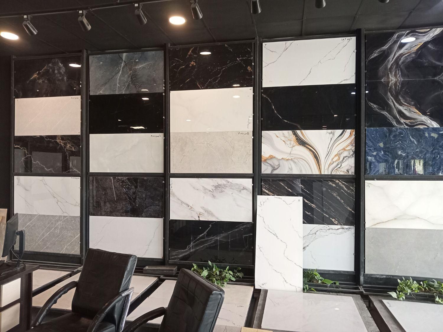 ارزان سرای کاشی و سرامیک سراسری|عمدهفروشی|مشهد, توس (بلوار توس)|دیوار