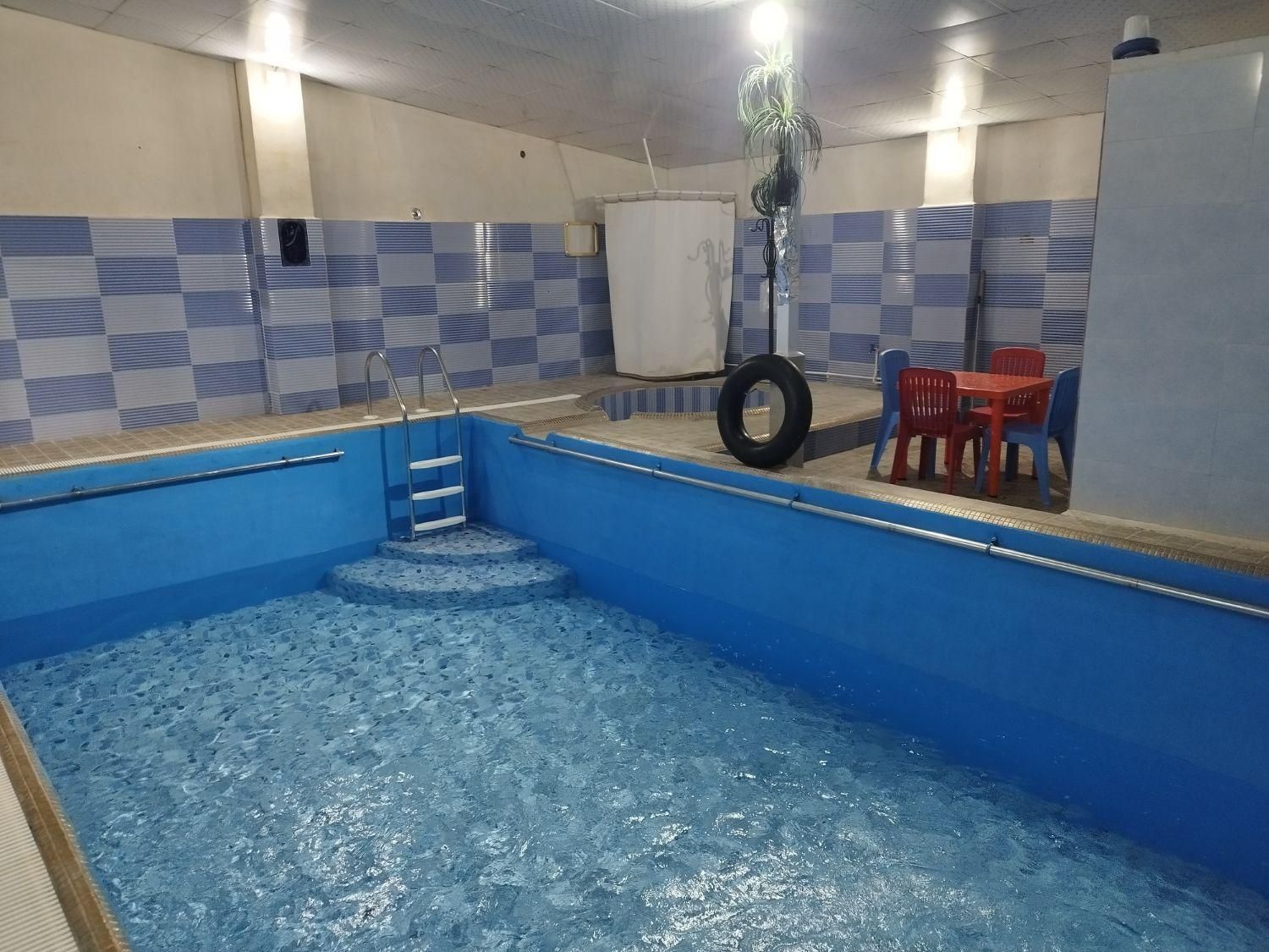 اجاره روزانه/هفتگی/ماهانه ویلا ۶۰۰ متری|اجارهٔ کوتاهمدت ویلا و باغ|کنگاور, |دیوار