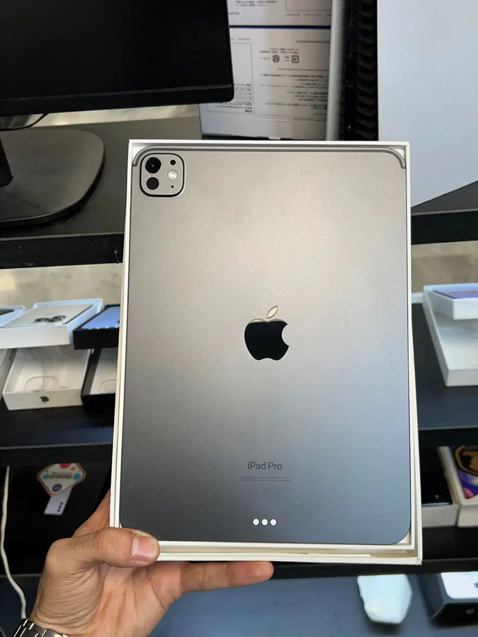 تبلت ipad pro m4 11 با حافظه ۲۵۶ گیگ|تبلت|کرج, مهرویلا جنوبی|دیوار
