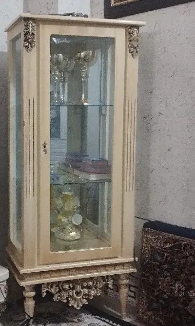 باسلام.. کمدتلویزیون همراه بادوبوفه کوچک تمیزوسالم|میز تلویزیون|چابهار, |دیوار