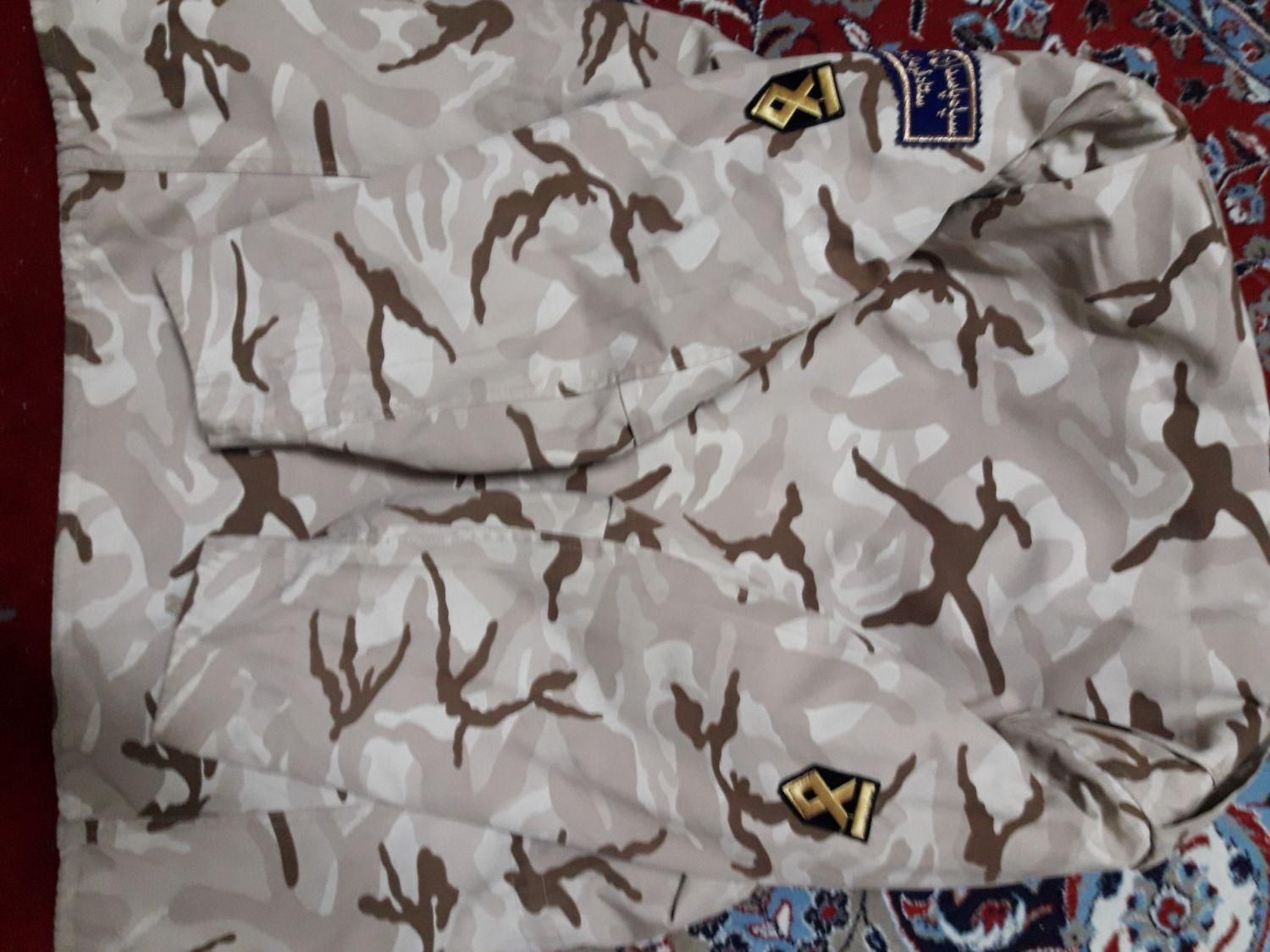 لباس نظامی/اورکت|لباس|اصفهان, فجر|دیوار