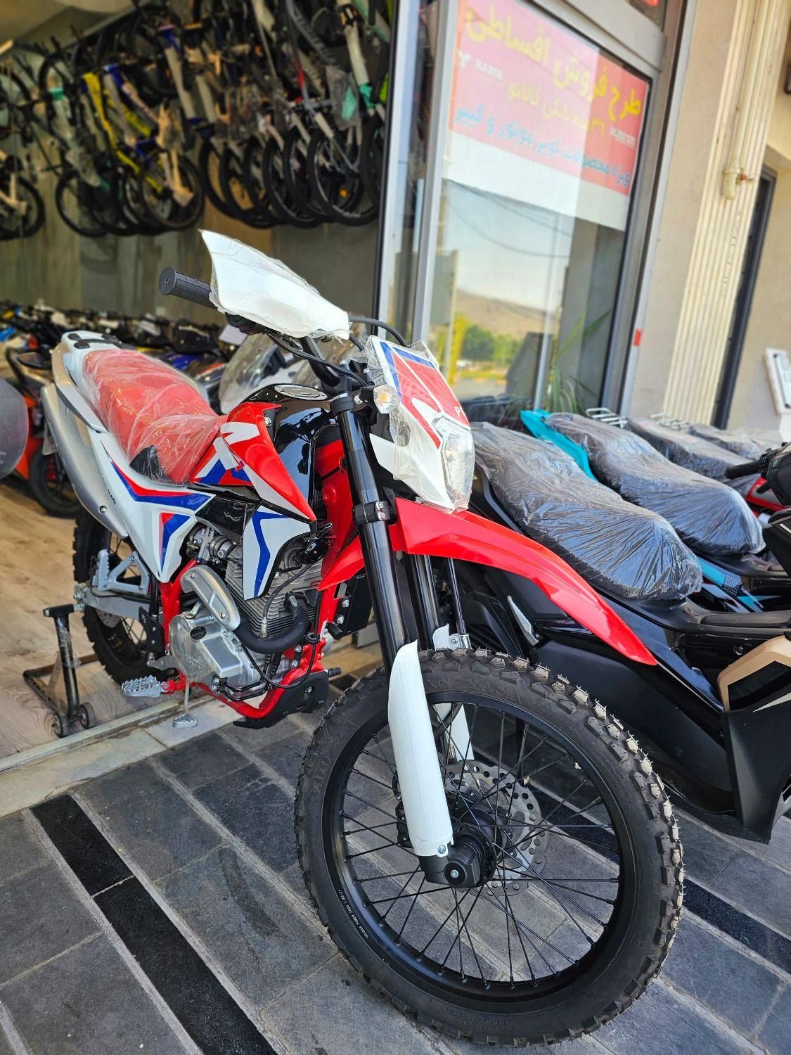 فروش اقساط تریل برمودا|موتورسیکلت|شیراز, شهرک گلستان|دیوار