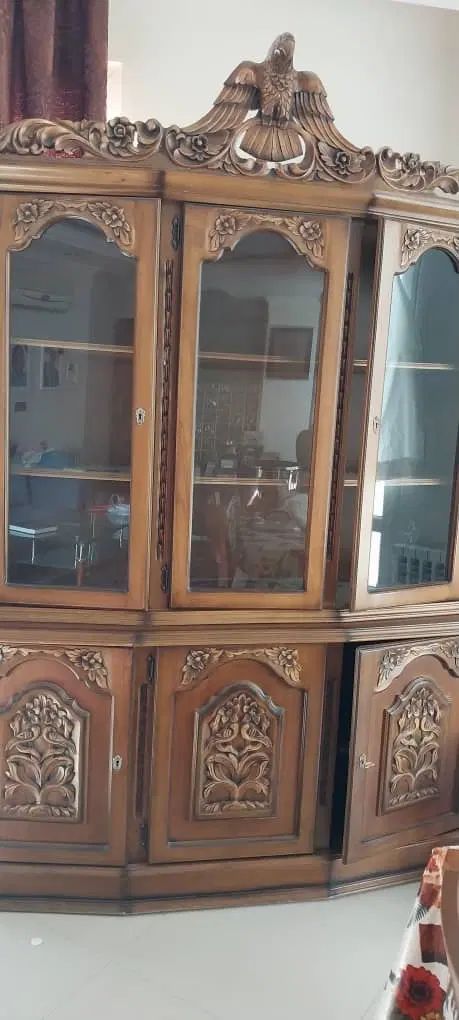 بوفه پارتیشن اهدایی بصورت رایگان|بوفه، ویترین، کنسول|تهران, حسین‌آباد|دیوار