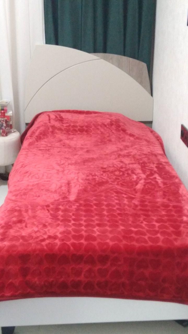 تخت ۹۰در دو متر|تخت و سرویس خواب|شهرکرد, |دیوار