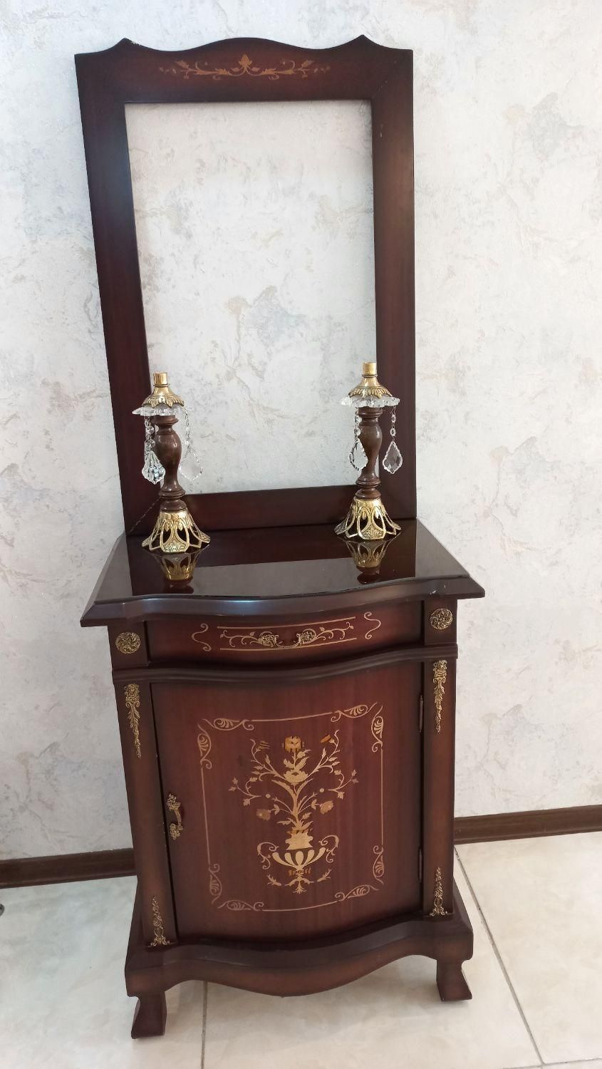 آینه کنسول چوبی معرق کاری شده بهمراه شمعدان|بوفه، ویترین، کنسول|کرج, باغستان|دیوار