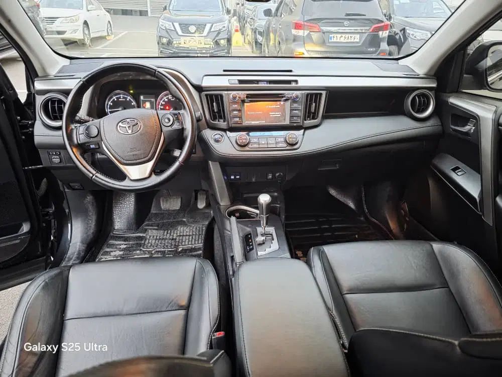 Rav 4 2016 مشکی|خودرو سواری و وانت|تهران, ده‌ونک|دیوار