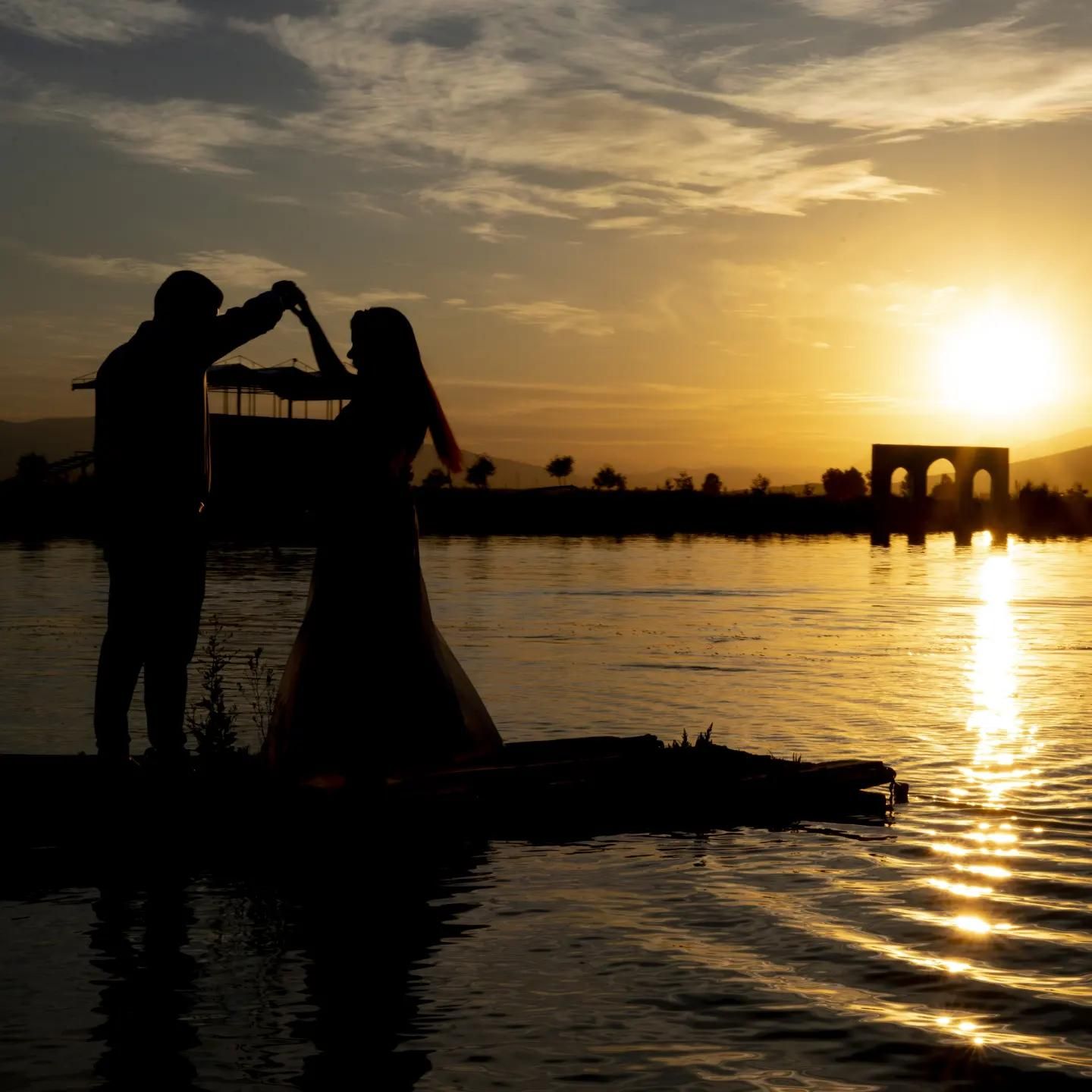 استودیو(آتلیه) تخصصی عقد نامزدی عروسی|خدمات پذیرایی، مراسم|صدرا-فارس, فاز ۱|دیوار