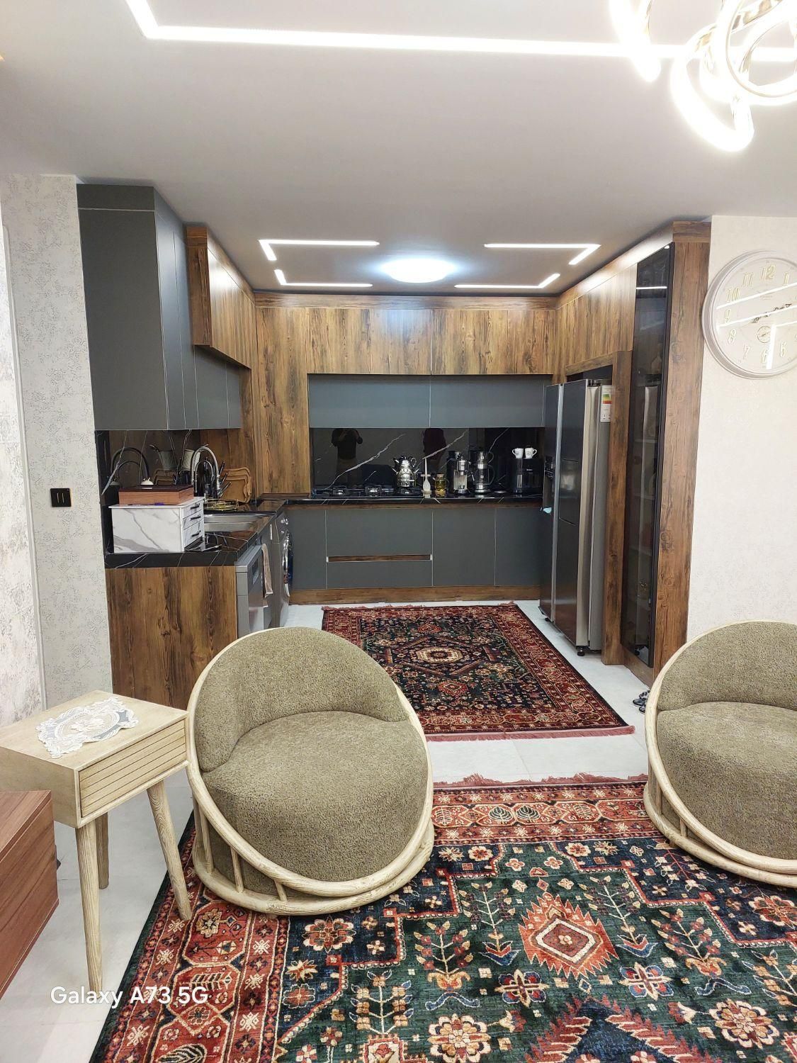 کابینت و کمددیواری|کتابخانه، شلف، قفسههای دیواری|نسیمشهر, |دیوار