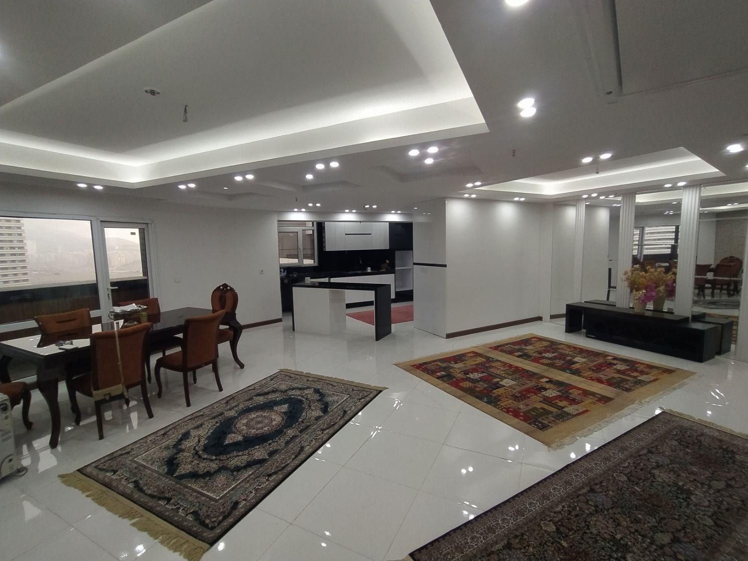 120 متر/برج B3/پهنه b ارتش/شهرک چیتگر/دریاچه چیتگر|فروش آپارتمان|تهران, دریاچه شهدای خلیج فارس|دیوار