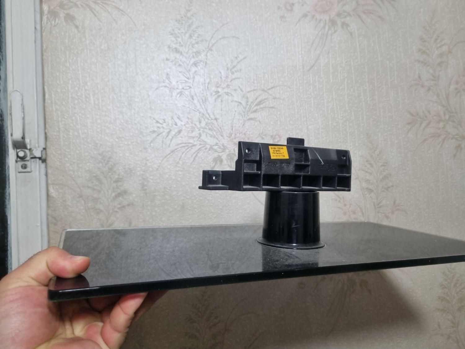 فروش انواع پایه رومیزی تلوزیون سامسونگ موجود است|تلویزیون و پروژکتور|تهران, صفا|دیوار