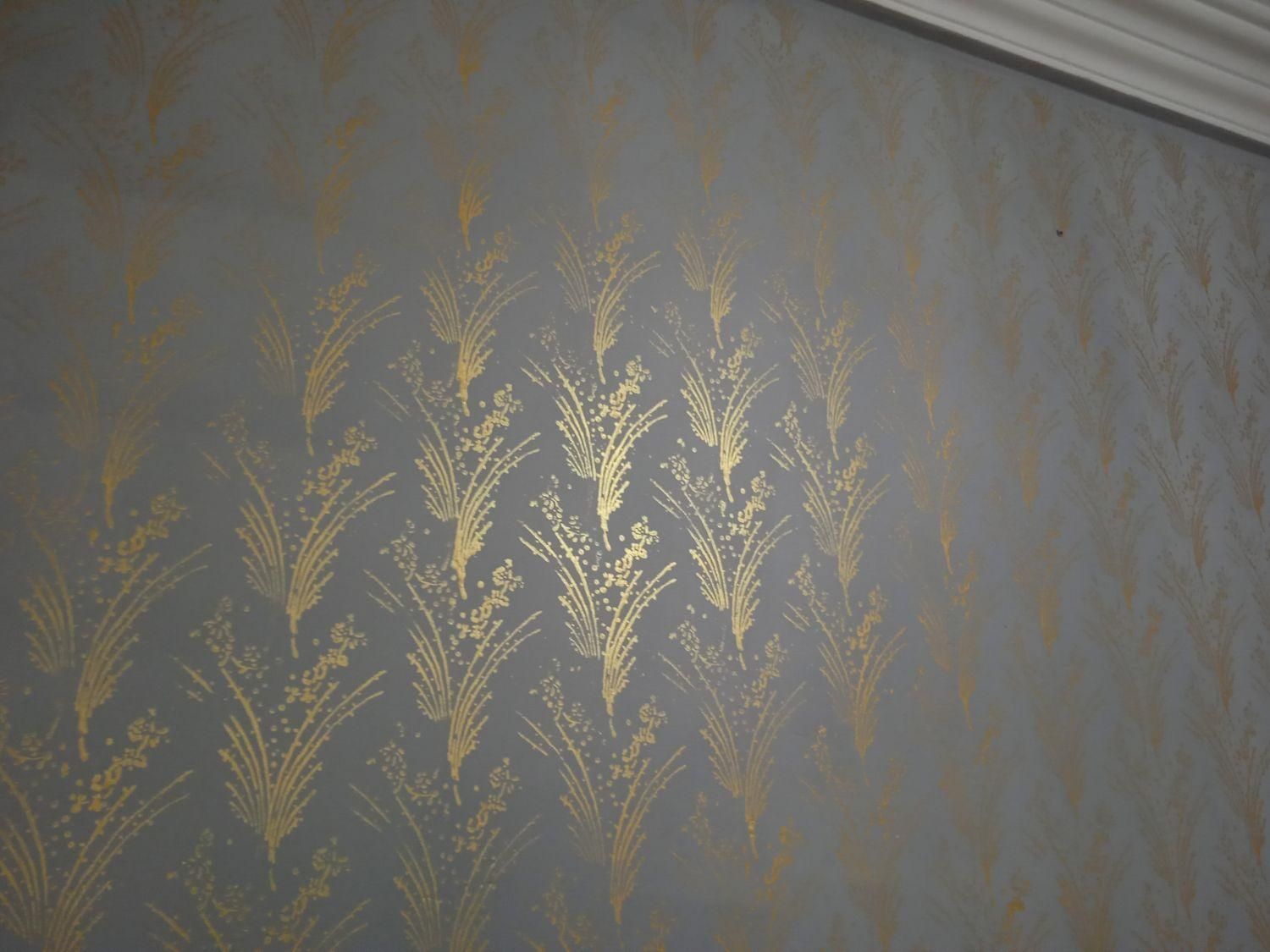 نقاشی ساختمان به سبک کاغذ دیواری|خدمات پیشه و مهارت|گرگان, |دیوار