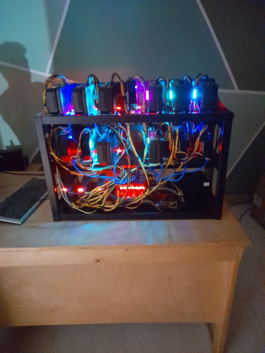 ریگ اتریوم rx580|قطعات و لوازم جانبی رایانه|ارومیه, |دیوار