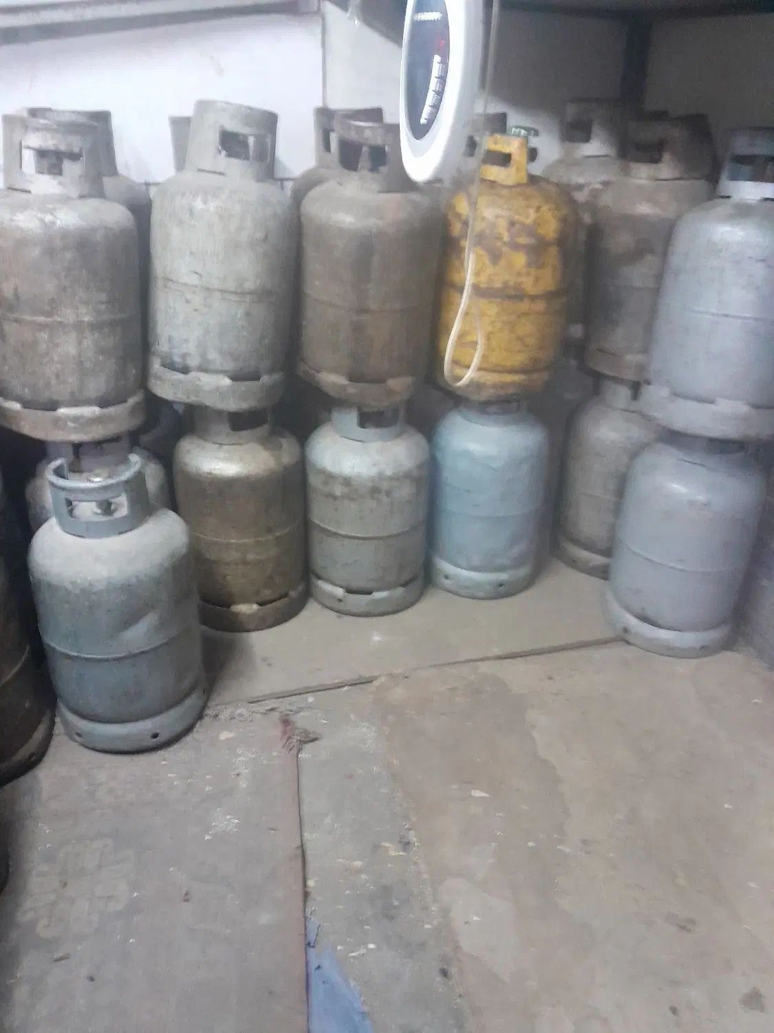 پرسی ۱۲۵۰ت شارژ ۲۶۰ت|اجاق گاز و لوازم برقی پخت‌وپز|تهران, فلاح|دیوار