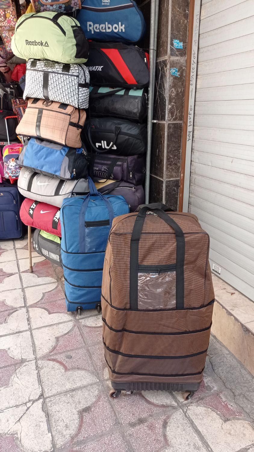 چمدان مسافرتی طبقه دار چهار طبقه|کیف، کفش، کمربند|شیراز, بازار|دیوار