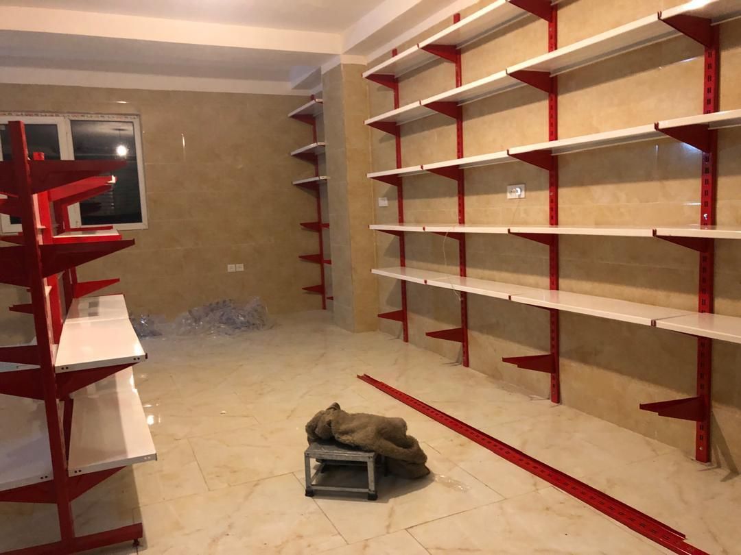 قفسه فروشگاهی  هایپر  رگال  استند سیگار  و چیپس|فروشگاه و مغازه|بیرجند, |دیوار