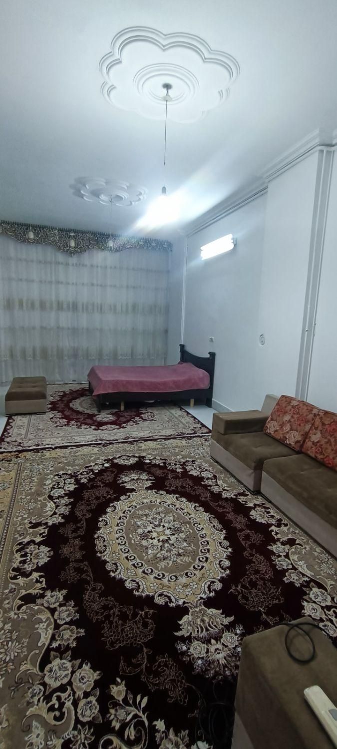 اجاره سویت دربست پشت فروشگاه رفاه چهاراه مخابرات|اجارهٔ کوتاه‌مدت آپارتمان و سوئیت|مشهد, شهرک رازی (شهرک غرب)|دیوار