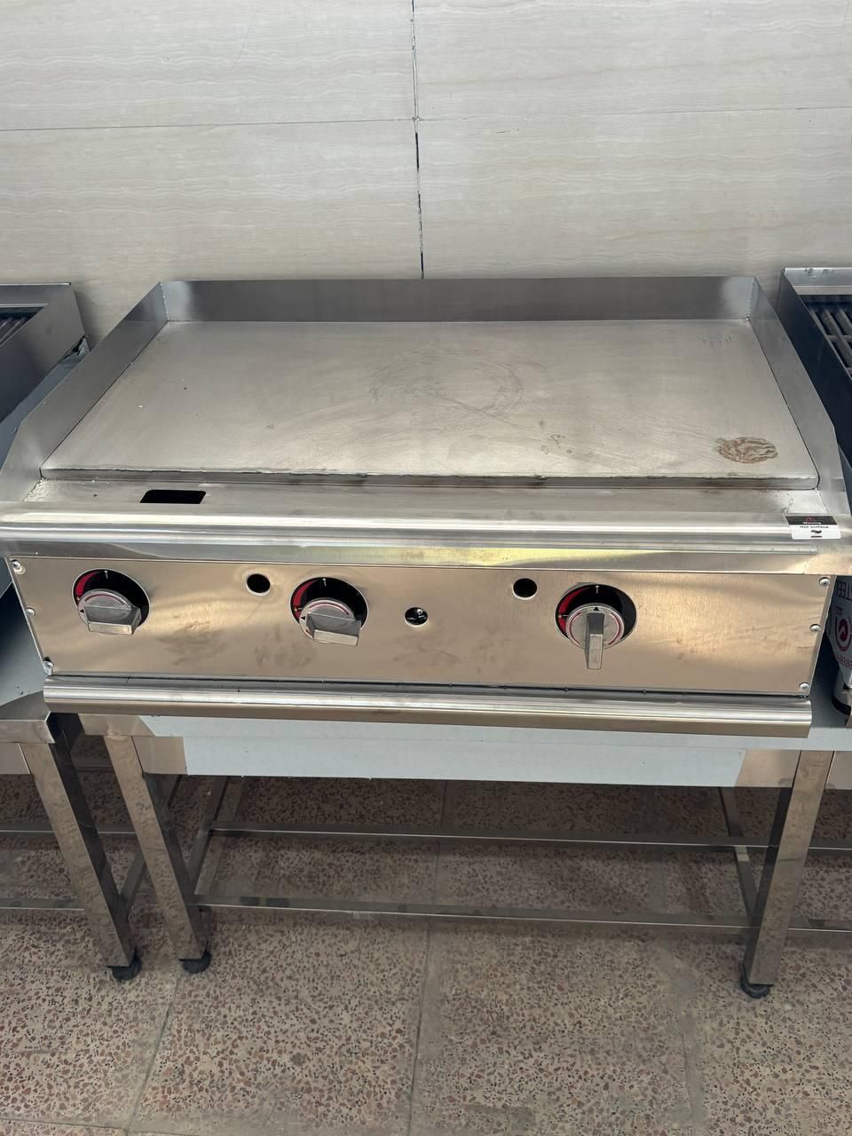 گریل رو میزی/ذوغالی/روغنی|کافیشاپ و رستوران|تهران, جوانمردان (اندیشه)|دیوار