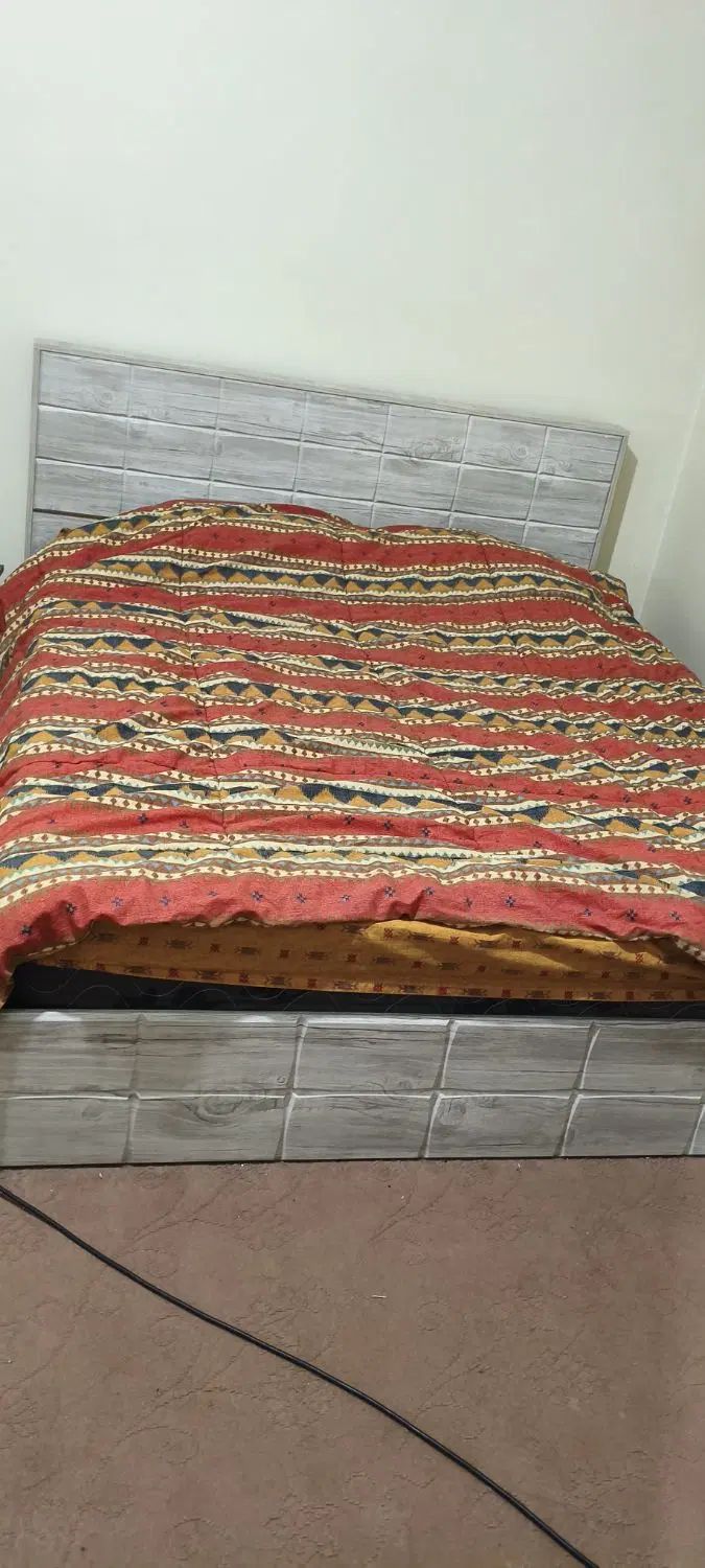 کتابخونه تخت و کمد لباس|تخت و سرویس خواب|مشهد, سجادیه|دیوار