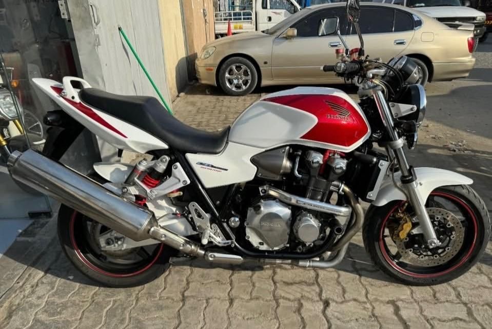 Cb1300|موتورسیکلت|اصفهان, بهارستان|دیوار