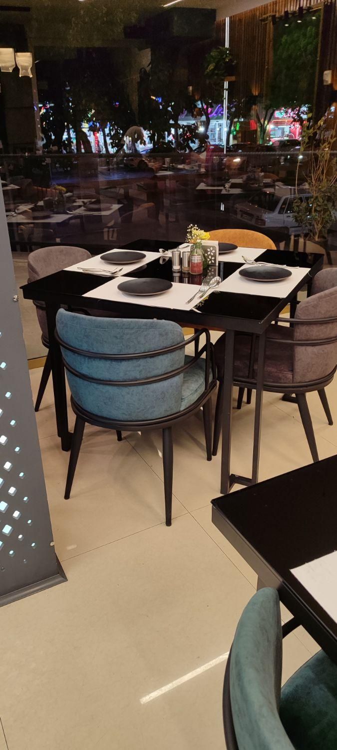 میز و صندلی رستورانی کباب سنتی بناب کافه|کافیشاپ و رستوران|تهران, یافت آباد جنوبی|دیوار