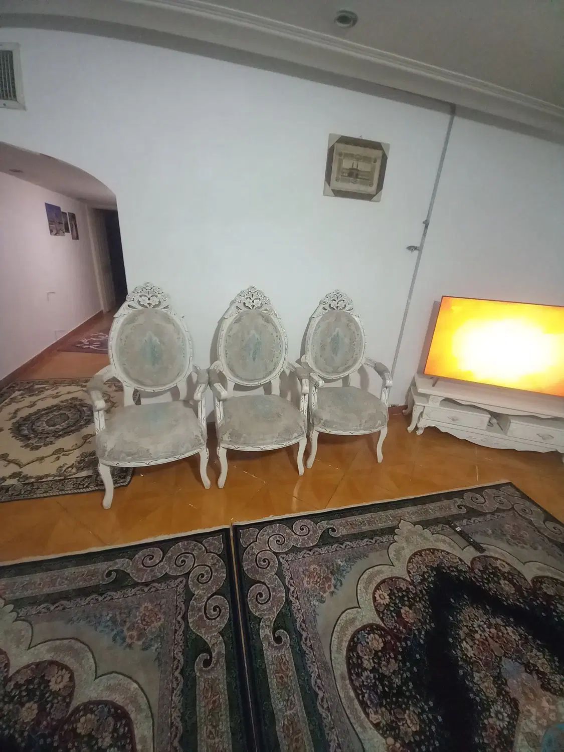 باسلام مبلمان ۹نفره از جنس چوب اصل راش|مبلمان خانگی و میز عسلی|کرج, شعبان‌آباد|دیوار