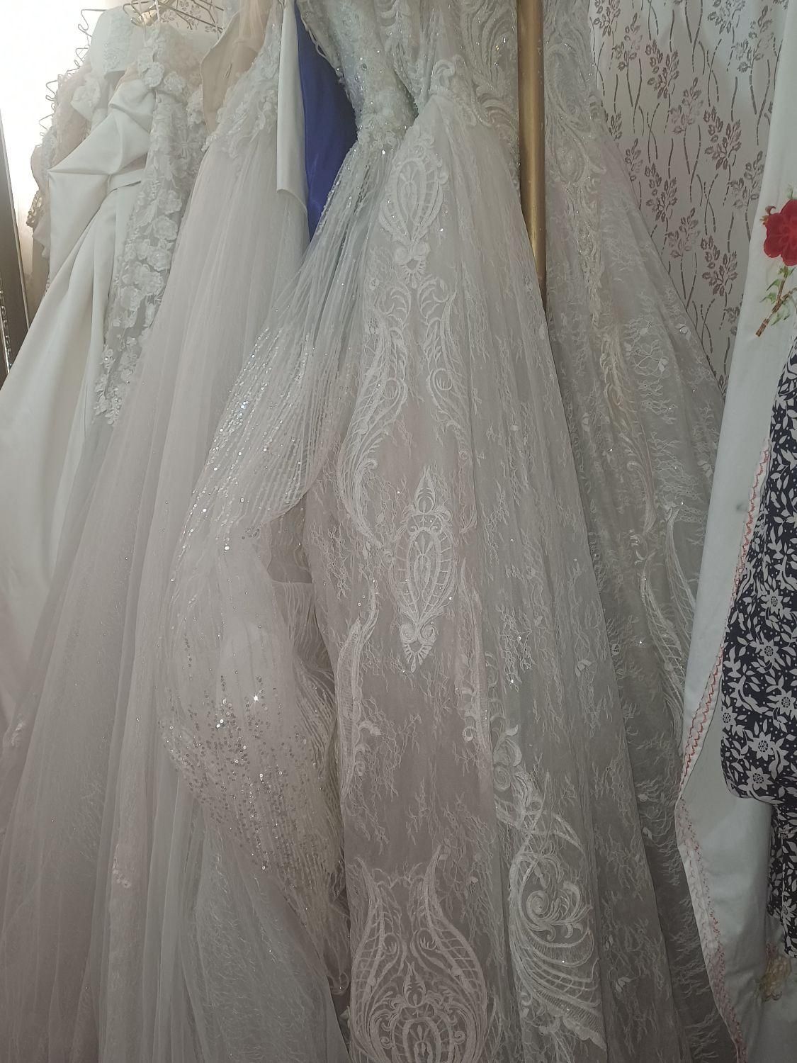 مزون عروس پریا فروش تمام وسایل مزون قیمت توافقی|لباس|مرودشت, دولت آباد|دیوار