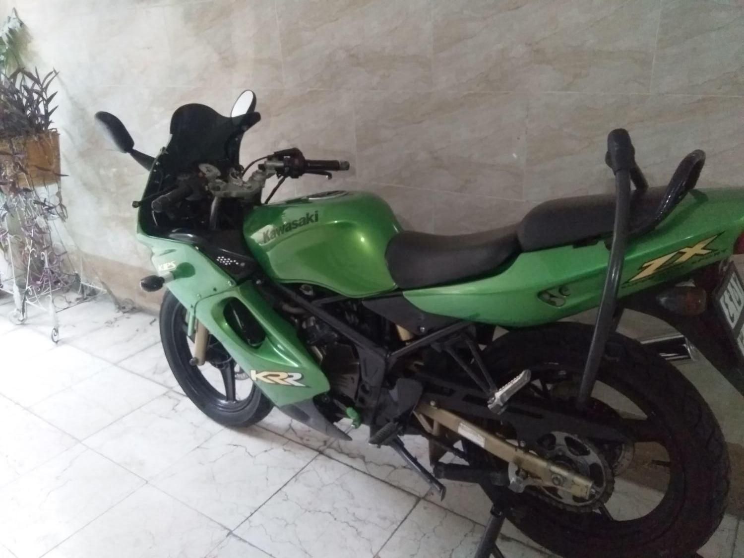 کاوازاکی زدایکس zx150|موتورسیکلت|تهران, جمهوری|دیوار