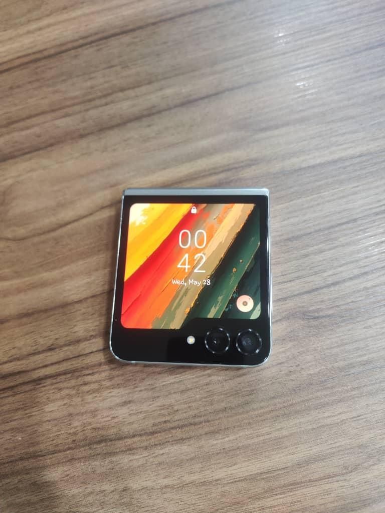 گوشی سامسونگ زدفیلیپ 5 حافظه 256  Samsung Z filip5|موبایل|تهران, شهرک غرب|دیوار