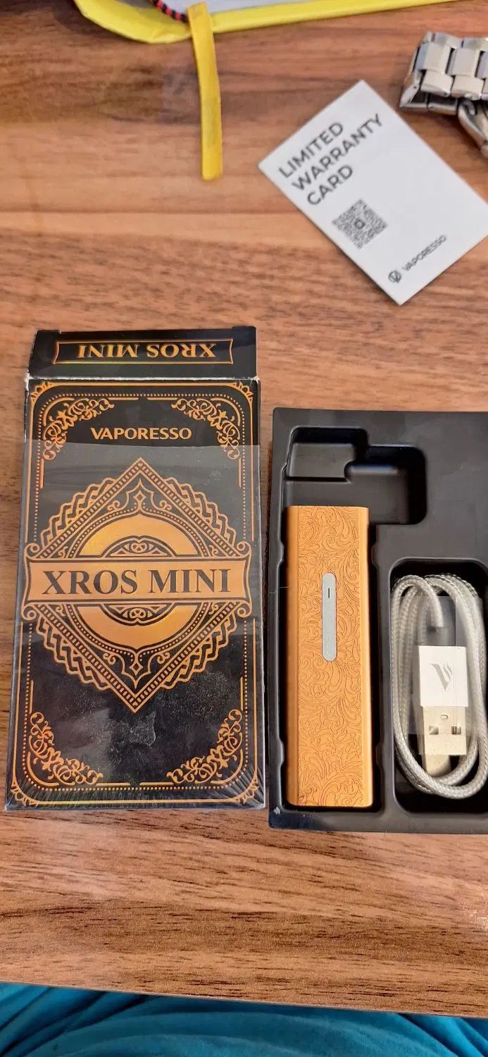 VAPORESSO XROS MINI پاد سیستم ویپرسو اکسراس مینی|زیورآلات و اکسسوری|تهران, مینای جنوبی|دیوار