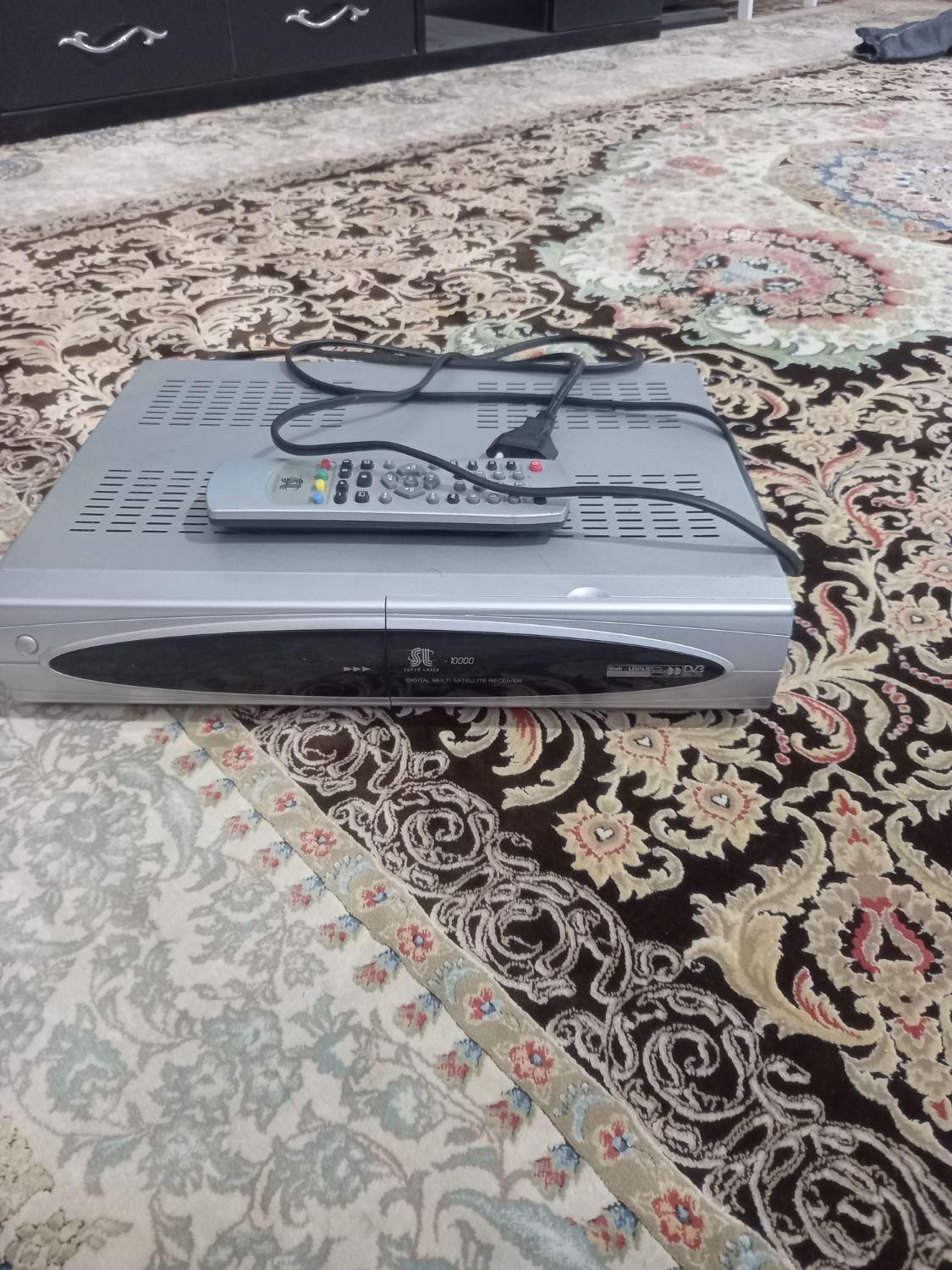 دستگاه وی سی دی دیجیتال|پخش‌کننده DVD و ویدیو|آبیک, |دیوار