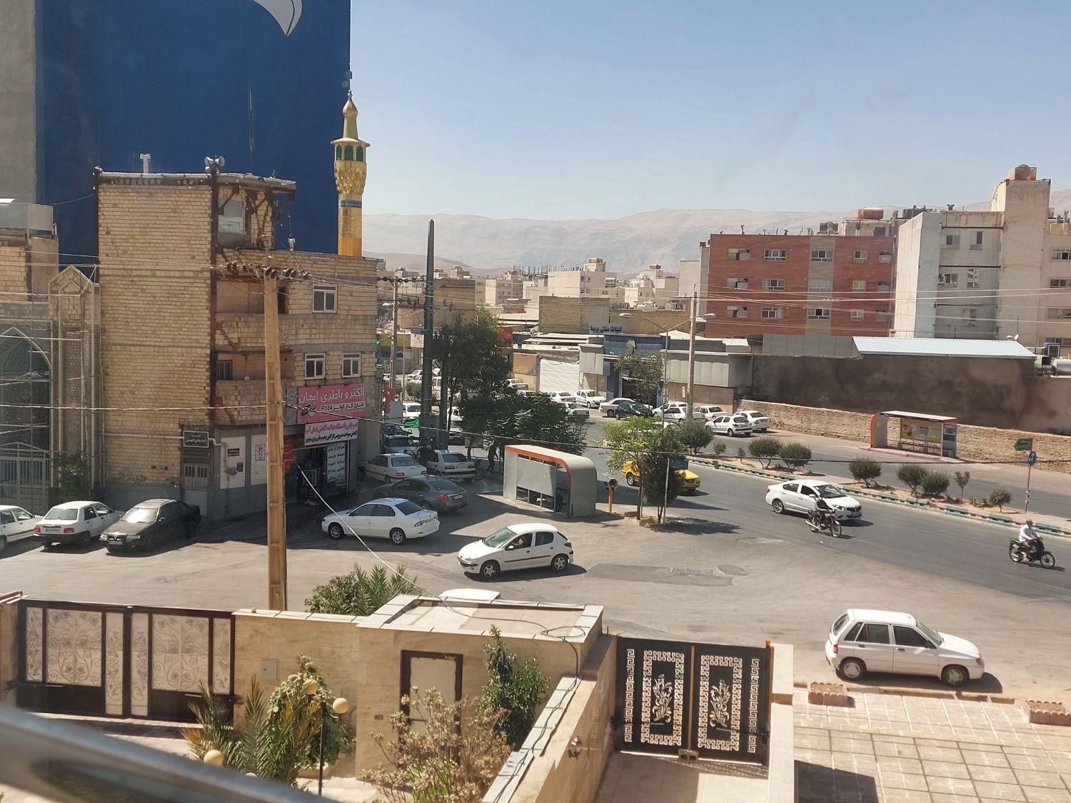 فروش آپارتمان دوخوابه ۱۳۰ متری بر بلوار اصلی عدالت|فروش آپارتمان|شیراز, عادل آباد|دیوار
