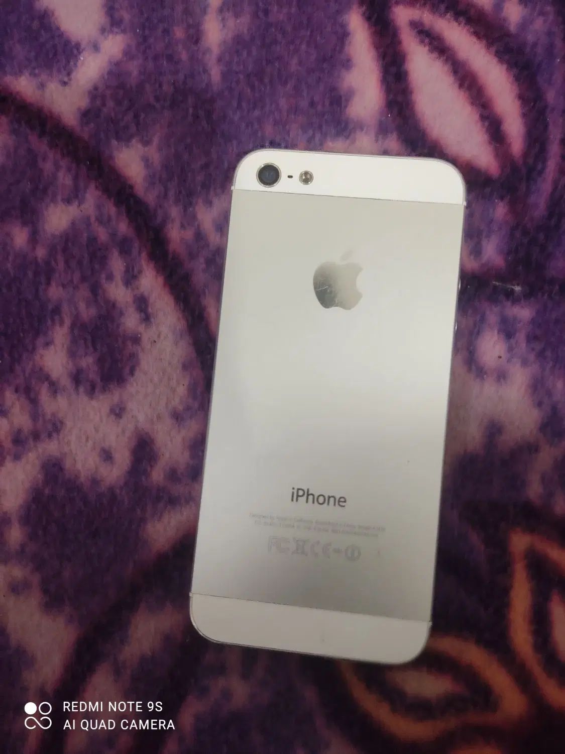 اپل iPhone 5 با حافظهٔ ۳۲ گیگابایت|موبایل|چهارباغ, |دیوار