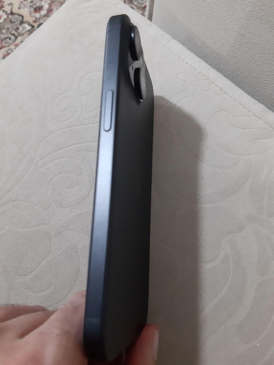 اپل iPhone 15 با حافظهٔ ۱۲۸ گیگابایت|موبایل|تهران, دروازه شمیران|دیوار
