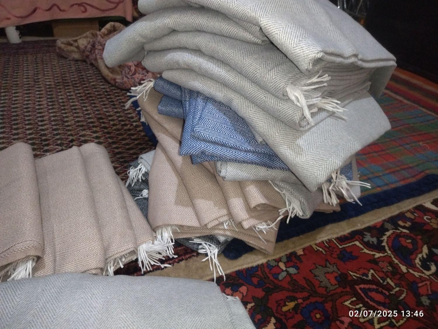 پتو مسافرتی و روتختی زیرانداز زیرسفره ای|رختخواب، بالش، پتو|اهواز, نادری|دیوار